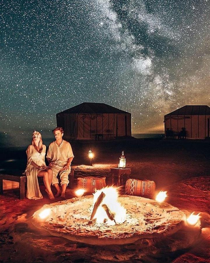 מרזאוגה Authentic Desert Luxury Camp מראה חיצוני תמונה