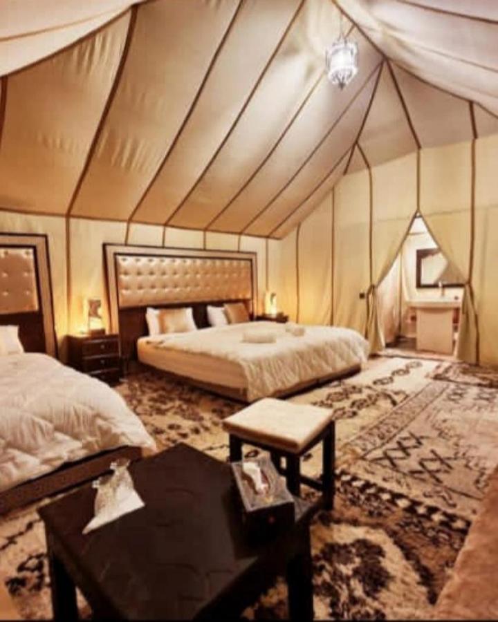 מרזאוגה Authentic Desert Luxury Camp מראה חיצוני תמונה