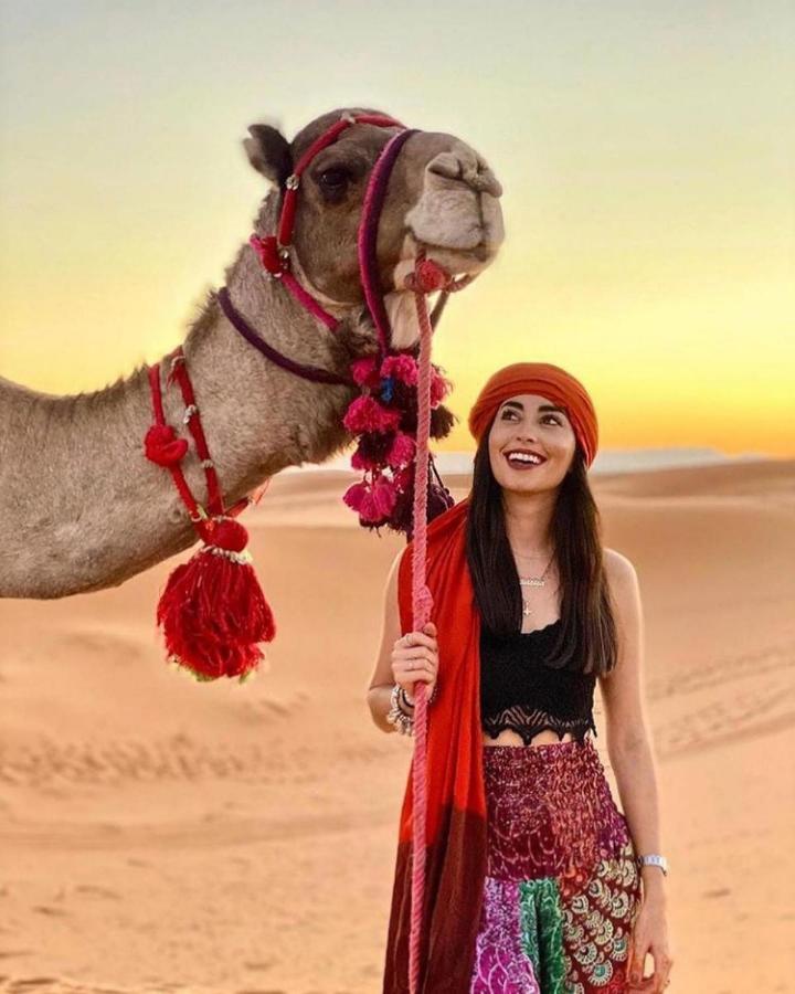 מרזאוגה Authentic Desert Luxury Camp מראה חיצוני תמונה