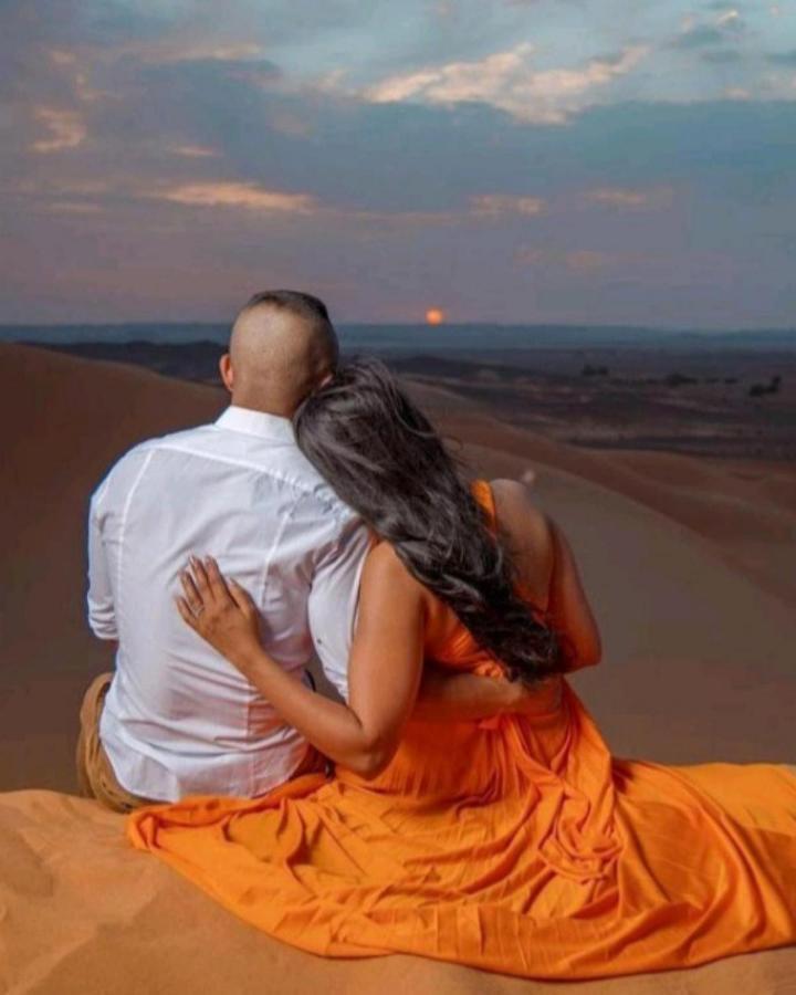 מרזאוגה Authentic Desert Luxury Camp מראה חיצוני תמונה