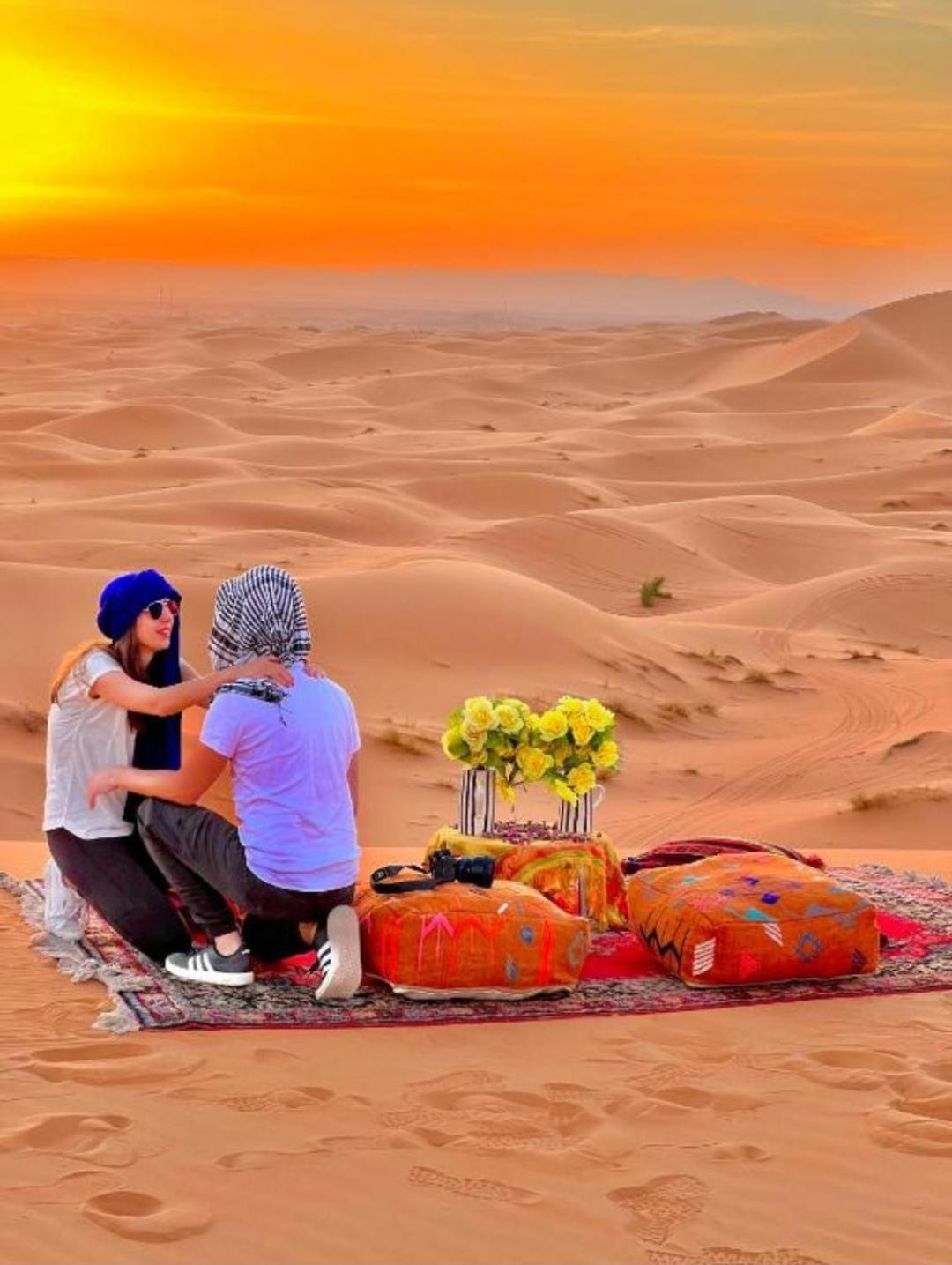 מרזאוגה Authentic Desert Luxury Camp מראה חיצוני תמונה